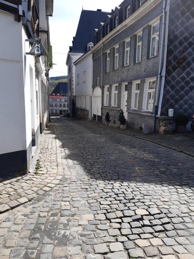 Apartamento Le Chaumont Stavelot Exterior foto