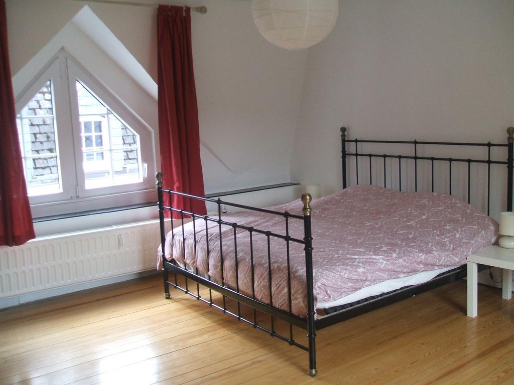 Apartamento Le Chaumont Stavelot Exterior foto