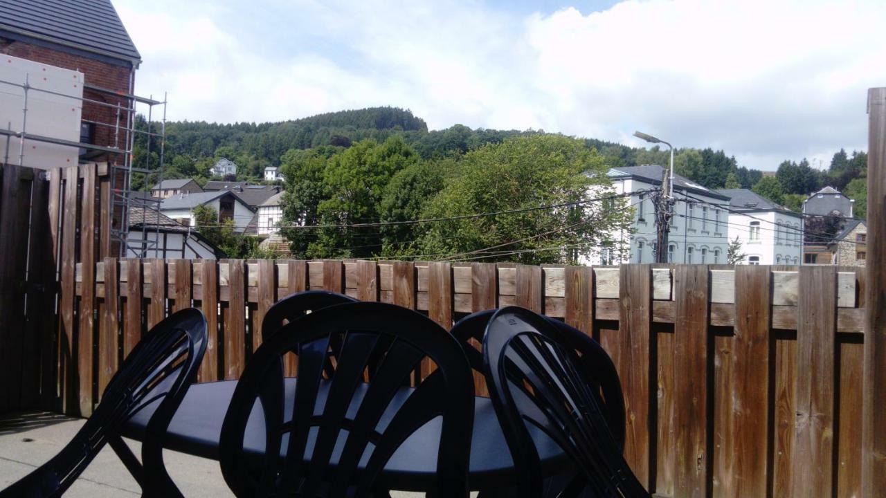 Apartamento Le Chaumont Stavelot Exterior foto
